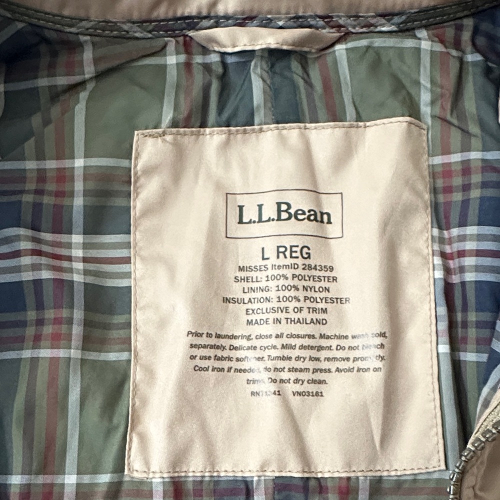 L.L. Bean Beige Jacket with Plaid Interior - Picture 2 of 2